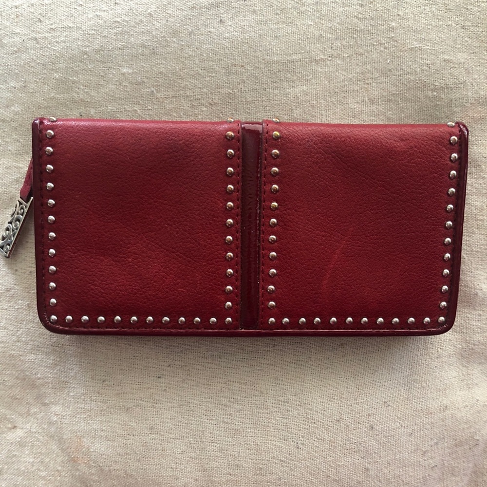 Brighton wallet